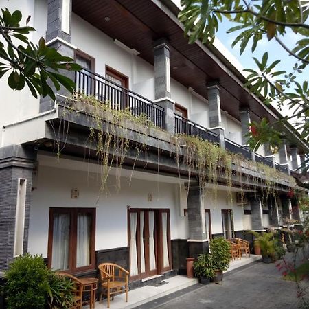 Surya Inn Kuta Lombok Dış mekan fotoğraf