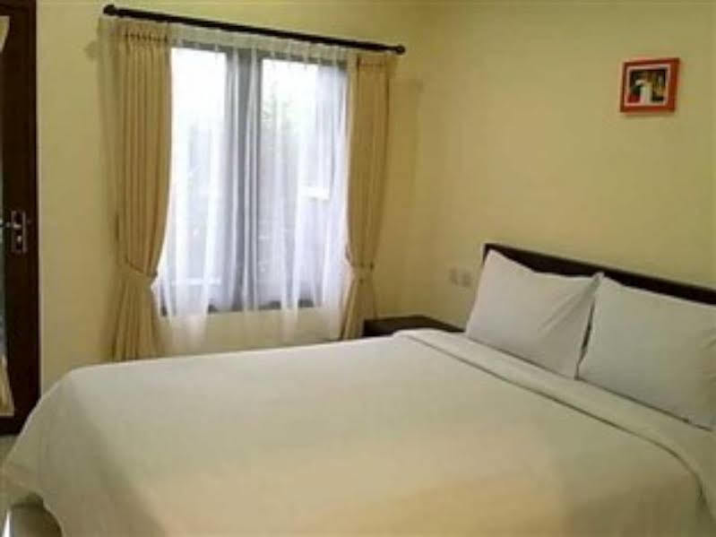 Surya Inn Kuta Lombok Dış mekan fotoğraf